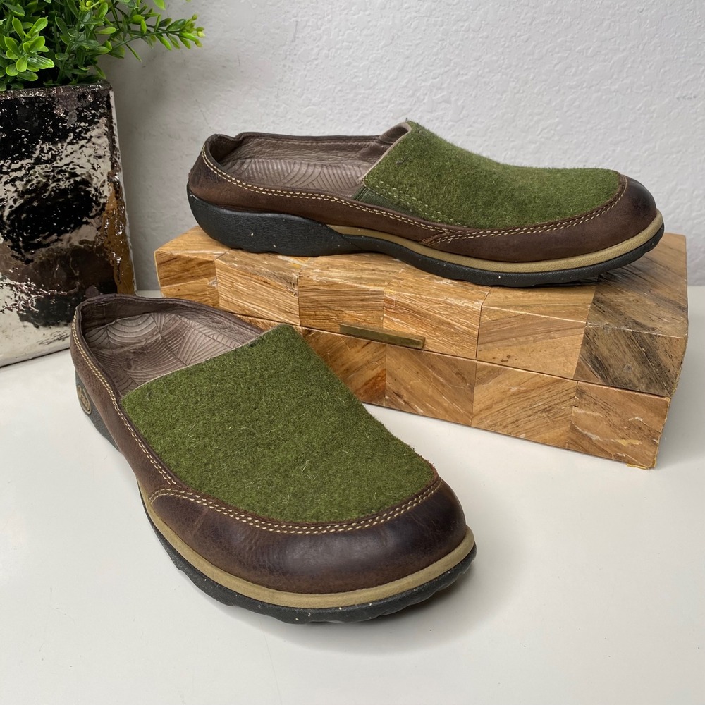 Chaco Quinn Moss Casual Shoes Green, Brown Leather Slip On Mules Cabincore 7.5